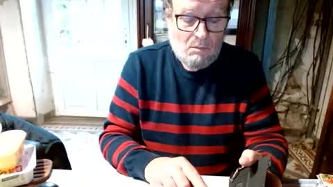 _123_voyeur_ online show from February 19, 12:59 pm