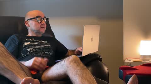 God Zeus online show from January 3, 3:55 pm