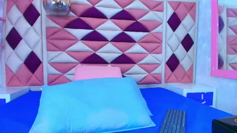  abby rouss online show from September 23, 3:33 am