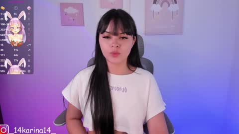 Snapshot of _abby_westt chatting on December 8, 2:57 am Sophia  online show from December 8, 2:57 am