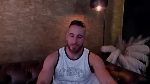Snapshot of _adamcoper_ chatting on February 11, 10:07 pm _adamcoper_ online show from February 11, 10:07 pm