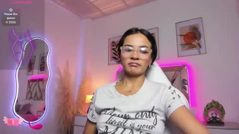  Akira  online show from November 11, 12:18 pm