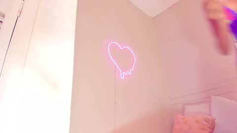 _aleja_x online show from October 21, 11:37 am