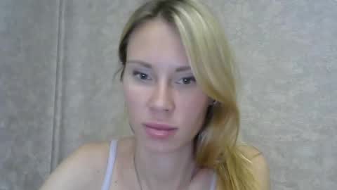 _alex1819 online show from November 6, 8:28 am