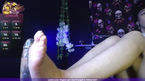 Alhanna online show from November 21, 10:08 pm