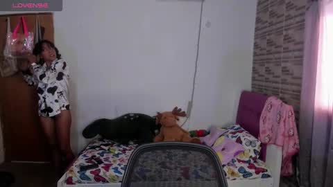 AMELIA  online show from February 27, 7:17 pm