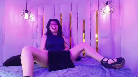 Angel  online show from July 6, 3:03 pm