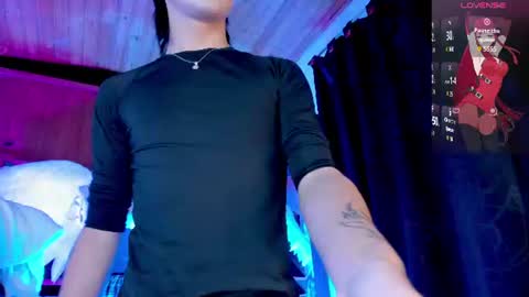 Angell Dustt  online show from June 16, 11:53 pm