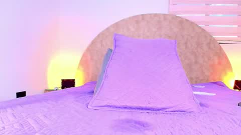 Any online show from November 26, 8:05 pm