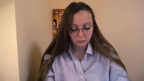 Anna online show from September 25, 7:15 am