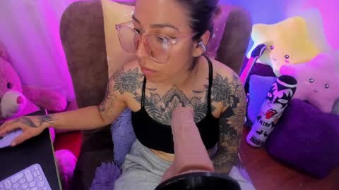 _antonella_dreams online show from June 6, 9:09 pm