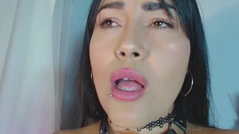 Angie online show from September 19, 3:21 am