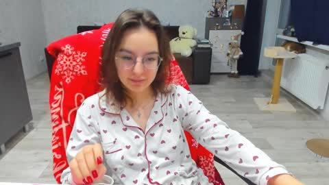 Arina online show from December 15, 3:31 pm