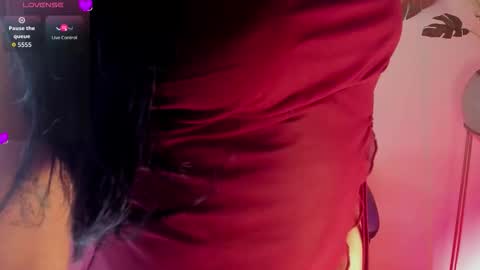   online show from March 7, 1:22 pm