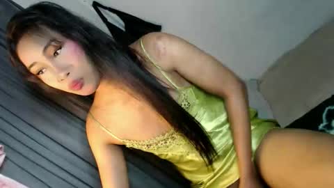 _asiancutie online show from April 19, 7:38 pm