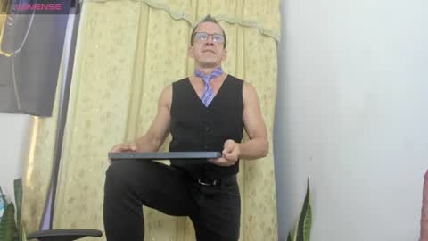 Axel online show from June 24, 12:01 pm