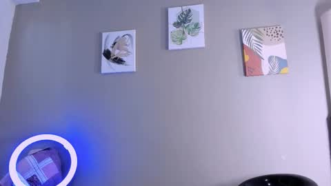 _axelking_ online show from November 21, 12:03 pm