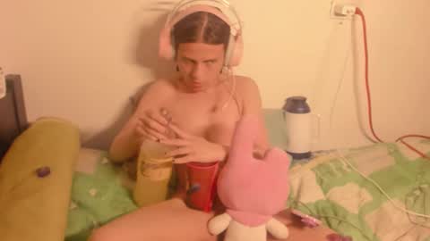 _baby_vi online show from December 22, 4:08 am