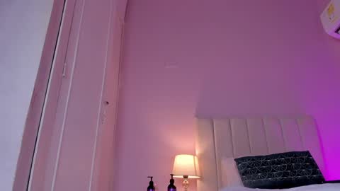 Hi guys i am Bianca  online show from February 1, 5:47 pm