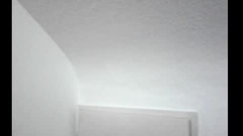 _biscotti_ online show from September 17, 7:28 pm