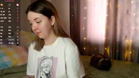 Elizabeth online show from May 28, 9:29 am