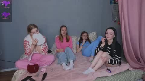 _by_double_sexy_miss_ online show from March 31, 8:48 am