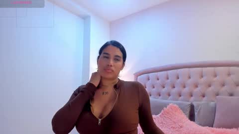 cailyn  online show from March 19, 9:20 pm