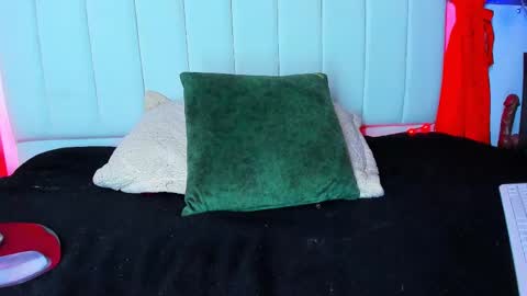 Carolina  online show from September 15, 7:04 pm