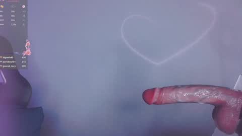 Snapshot of _chatur_babe chatting on December 28, 7:43 pm Angelina online show from December 28, 7:43 pm