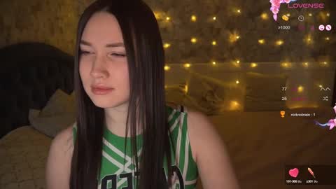 Snapshot of _chloe_miller_ chatting on February 21, 6:15 pm _chloe_miller_ online show from February 21, 6:15 pm