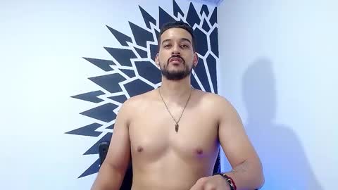 Snapshot of _christopher_dennis_ chatting on February 2, 4:48 am CRIS online show from February 2, 4:48 am