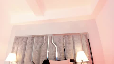 _ciara_benet_ online show from March 17, 12:10 pm