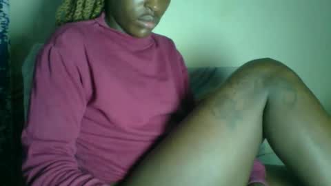 clara online show from December 16, 1:13 am