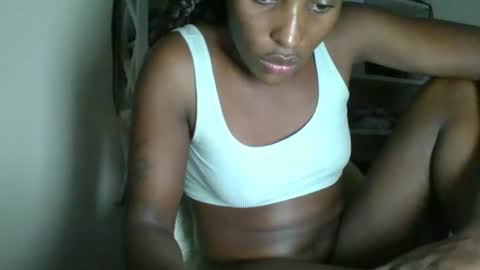 clara online show from February 26, 7:39 pm