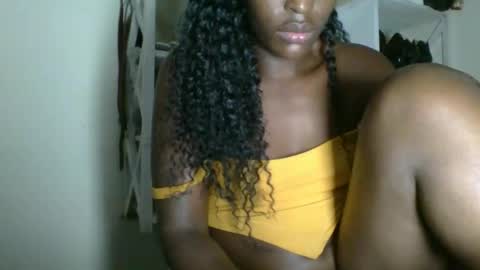 clara online show from March 19, 10:32 am