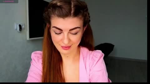 D online show from March 6, 12:19 pm