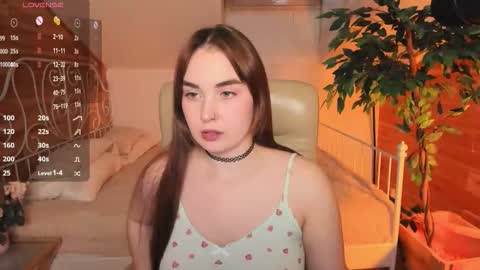 Angel online show from November 18, 8:39 am