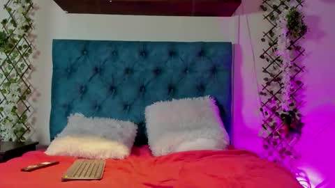 Dasha online show from January 18, 2:04 pm