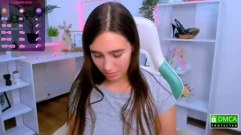 Lizzy  online show from November 24, 11:14 pm