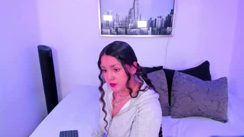 Ella Scott online show from March 27, 7:37 pm