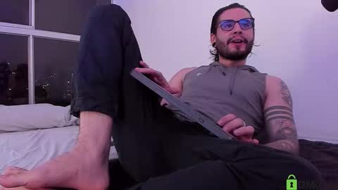  -         online show from October 3, 1:15 am