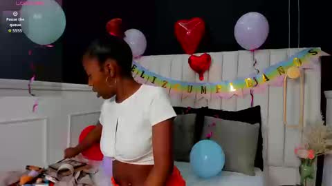 Emma online show from September 23, 2:00 pm