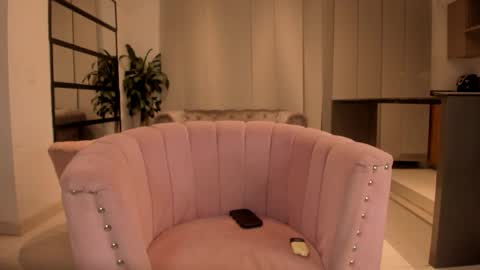 Eva online show from December 18, 1:34 am