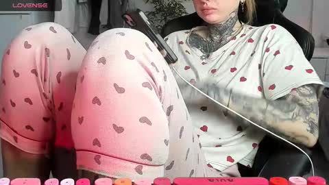 Alis online show from December 20, 8:10 am