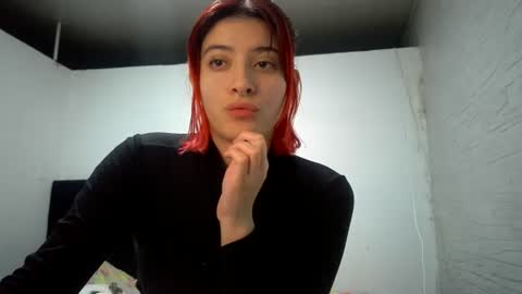 Mia-foster online show from July 2, 4:39 am