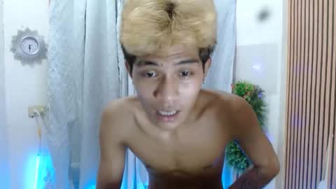 Snapshot of _guison chatting on October 3, 8:17 pm _guison online show from October 3, 8:17 pm