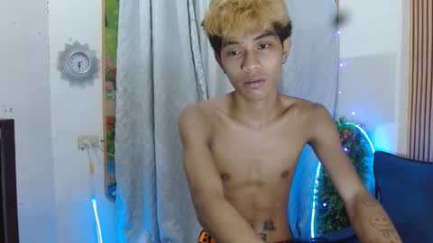 Snapshot of _guison chatting on October 13, 12:51 pm _guison online show from October 13, 12:51 pm