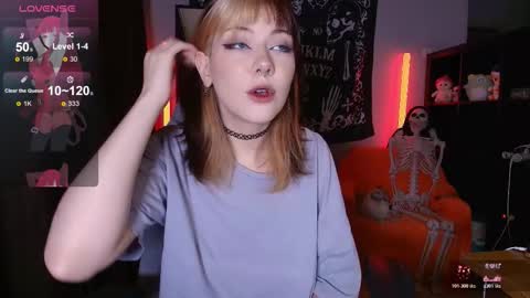 Tori online show from November 23, 10:13 am