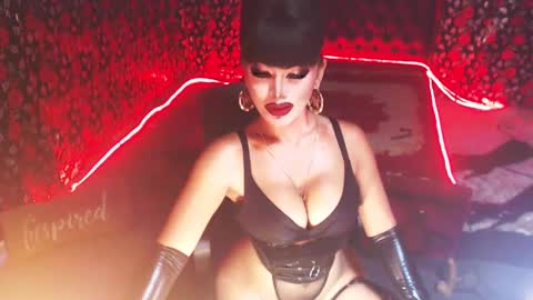 Snapshot of _hailyourqueenx chatting on January 4, 8:48 pm GoDDess  Chloe online show from January 4, 8:48 pm