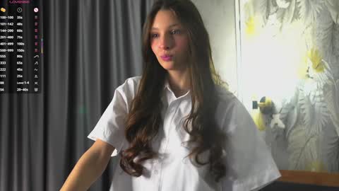 Ava 3 online show from March 6, 1:15 am